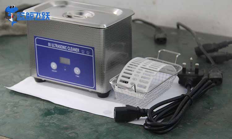 小摊贩趁机钻空，家用黄瓜视频看片来"支招"