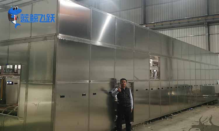 黄瓜视频看片有哪些特点？一定要用纯水吗？