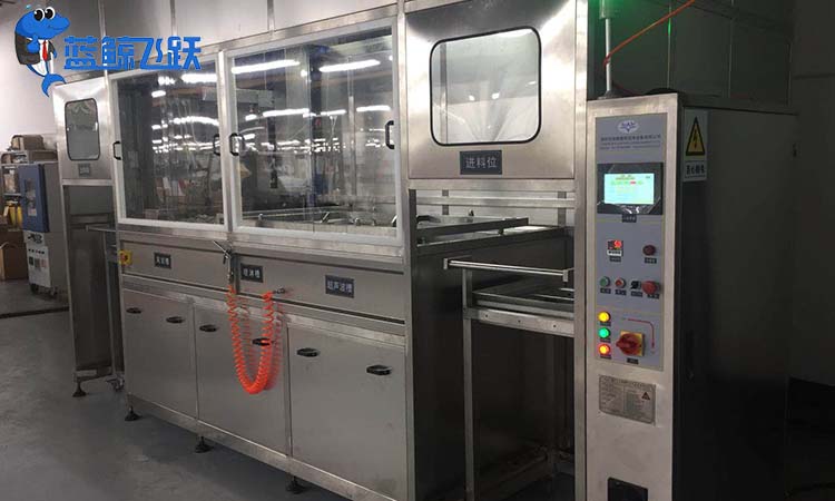 超声波清洗器能用来洗衣服吗？