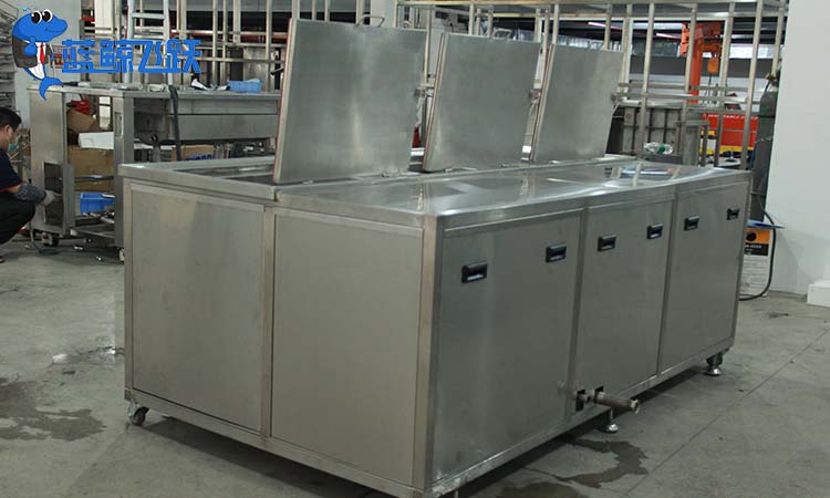 黄瓜视频看片清洗有哪些优势？如何选择清洗液？