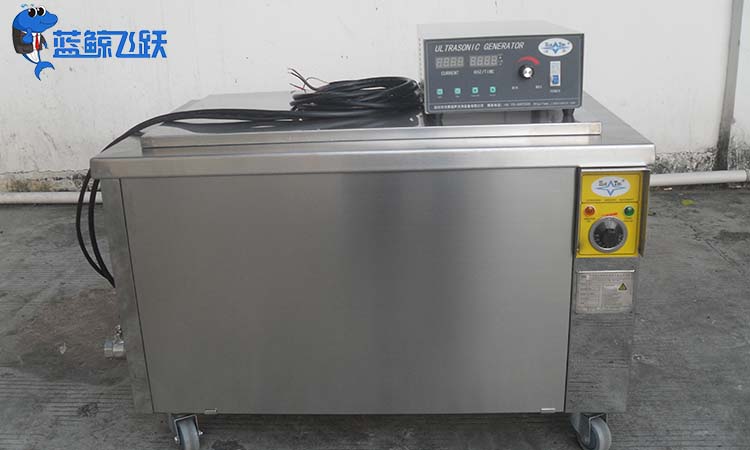 影响超声波清洗设备价格的因素有哪些？
