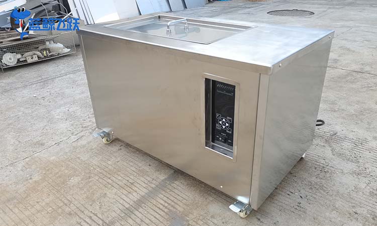 哪些方法可以减弱超声波清洗的噪声？