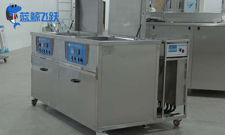 黄瓜视频看片在化妆品制造行业的应用，如何清洁化妆品容器？