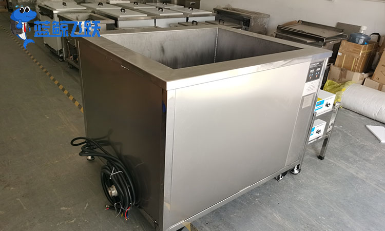 超声波清洗金属模具：提升精度和寿命的高效方法