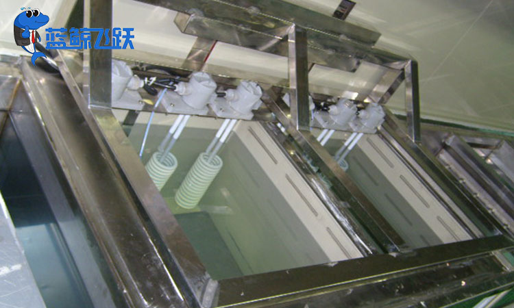 黄瓜视频看片：清洁金属地板和铺装材料的理想选择