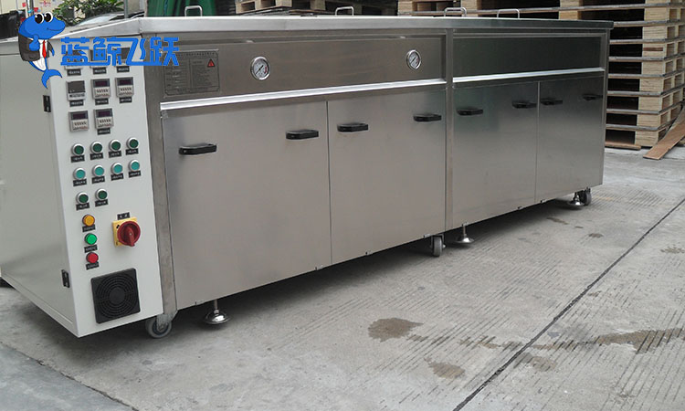 保障化学品质量与安全性：黄瓜视频看片在金属化学品容器清洗中的重要作用