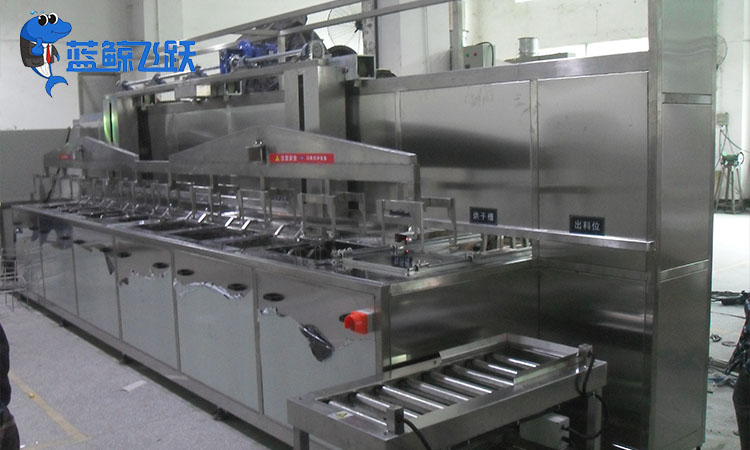 航空航天零部件清洗：超声波技术保障金属高可靠性