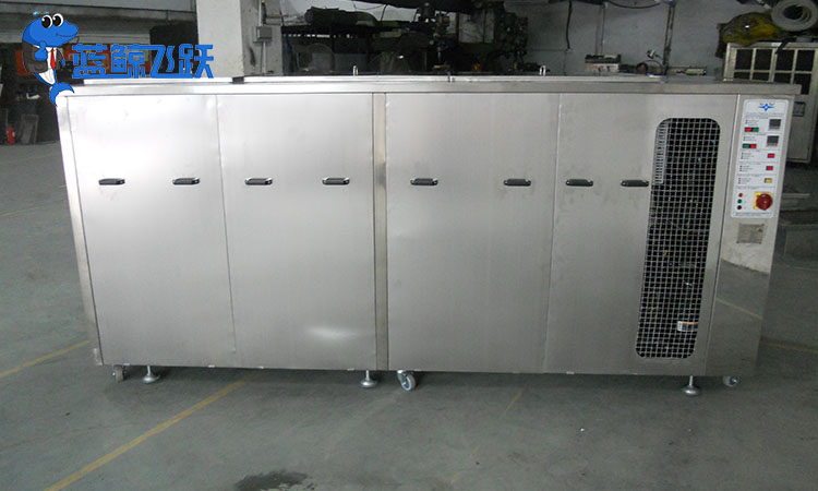 超声波清洗技术：引领高端金属清洁革新