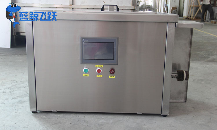 超声波清洗器：为制造业生产注入新活力的关键利器