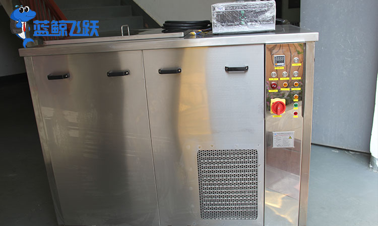 黄瓜视频看片的高科技表现：清洗无留死角的革新技术