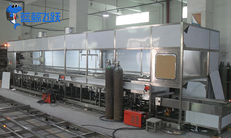 清洁新纪元：超声波清洗设备提升食品加工设备卫生标准