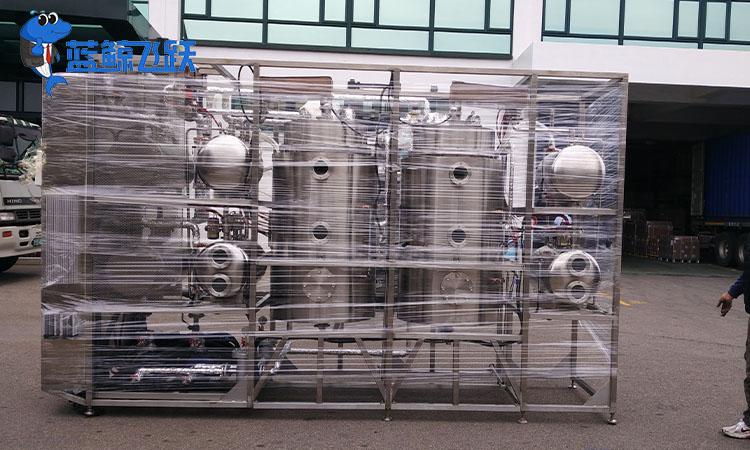 超声波清洗技术：精密零部件清洗的高效利器