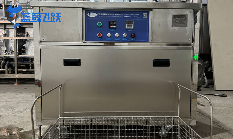 眼镜黄瓜视频看片洗眼镜频率探讨