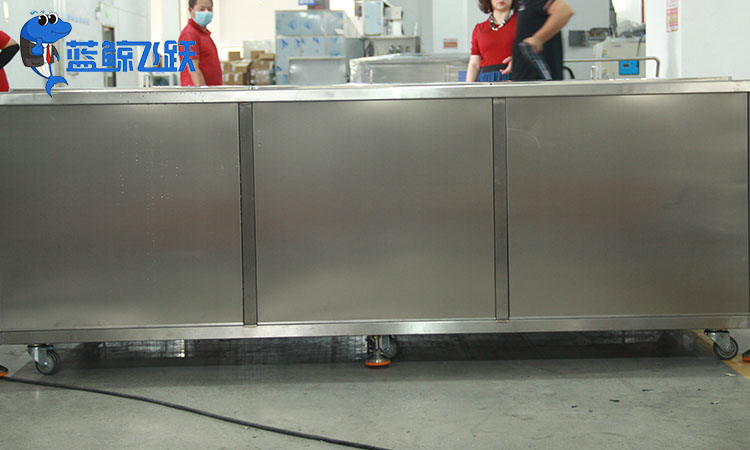 大型工业黄瓜视频看片价格分析与影响因素