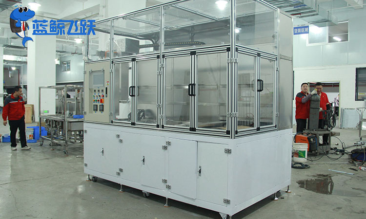 超声波清洗设备：保持金属表面光亮的关键工具