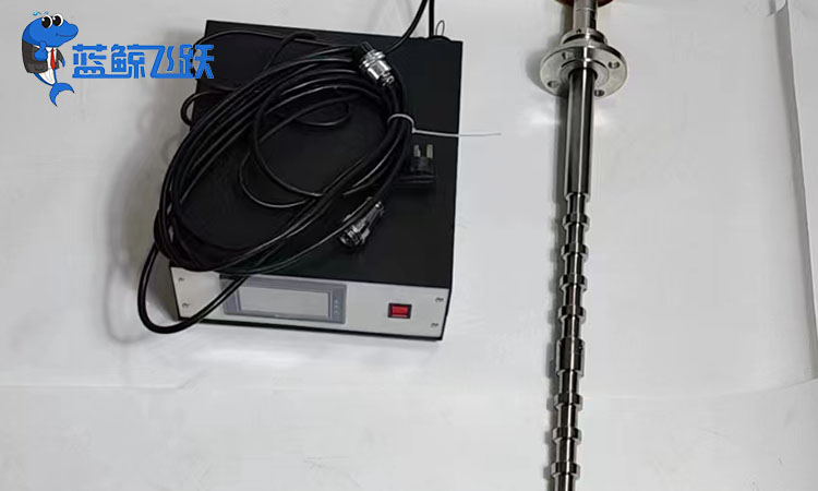 超声波震动棒在汽车零部件中的应用：提升清洁与维护效率的关键