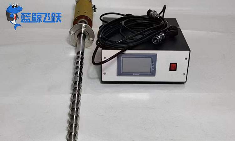 超声波震动棒的技术特点解析：深入探讨高效清洗利器