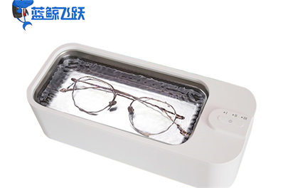 如何使用黄瓜视频看片清洗手表？