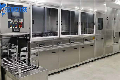 你知道，汽车行业与超声波清行业有着密不可分的关系嘛！