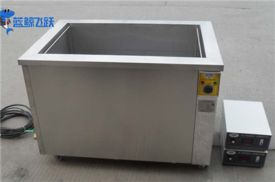 超声波清洗液压零件