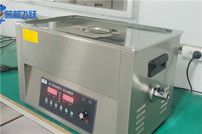 小型黄瓜视频看片如何清洗奶瓶？