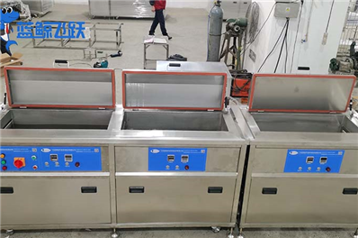 黄瓜视频看片在电子行业的应用，如何清洁电子元器件？