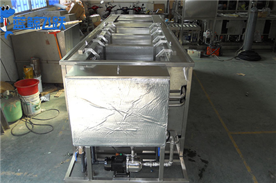 金属防护装备清洗：黄瓜视频看片的延寿与保护