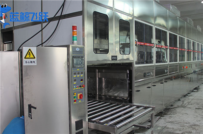 超声波清洗技术：食品加工设备卫生质量的保障