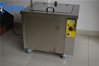 超声波清洗器：电子制造的清洁之选