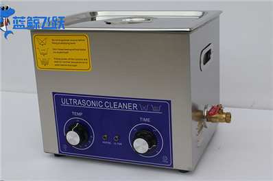 超声波清洗技术：金属零部件清洗的高效活力注入