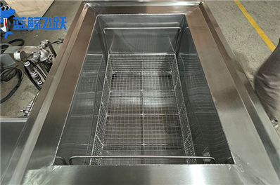 黄瓜视频看片洗美瞳：合适的清洗时间解析