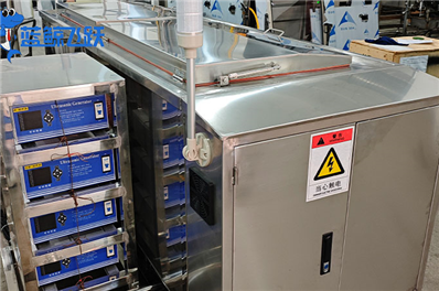 黄瓜视频看片如何有效清洗油污：原理、溶剂选择与操作技巧